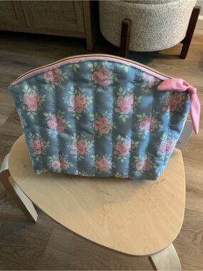 Quilted Floral Cosmetic Bag - Pink and Blue